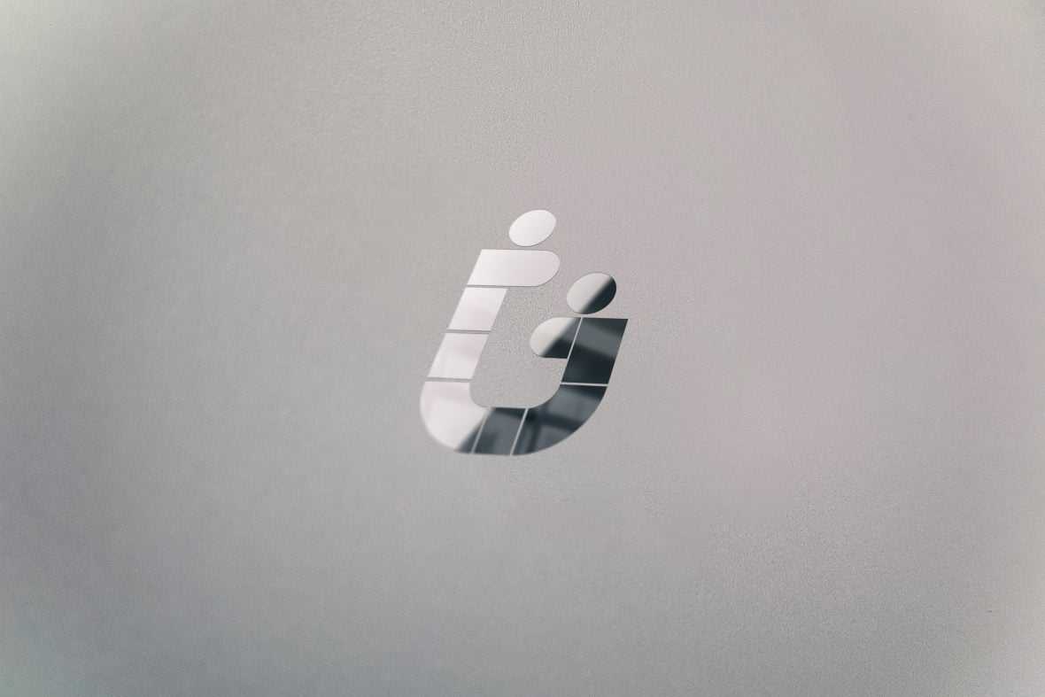 Fine Shine Logo Mockup