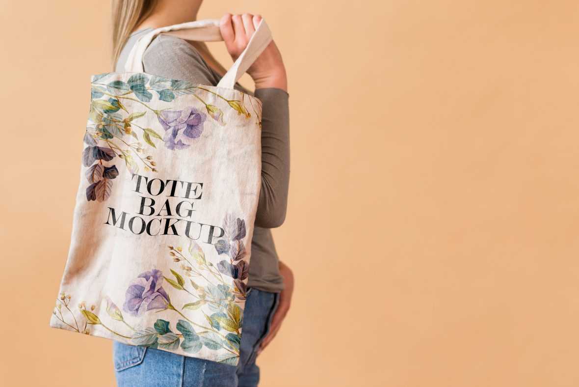 Free Tote Bag Design Mockup