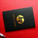 Gold Foil Logo Mockup on Black Book - Download Grátis Gold Foil Logo Mockup on Black Book