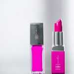 Lipstick & Nail Polish Branding Mockup - Download Grátis Lipstick & Nail Polish Branding Mockup