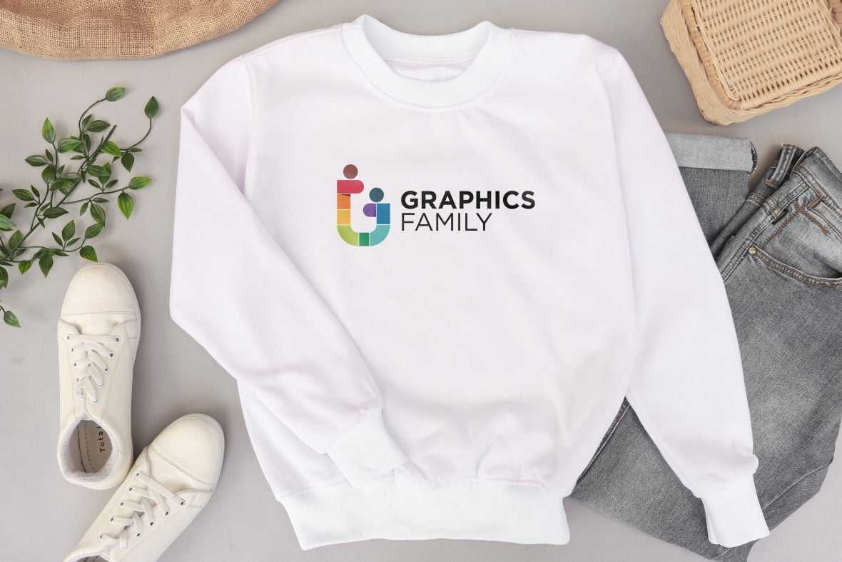 Minimal Sweater Shirt Logo Mockup