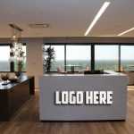 Office Desk Mockup with Modern 3D Logo - Download Grátis Office Desk Mockup with Modern 3D Logo