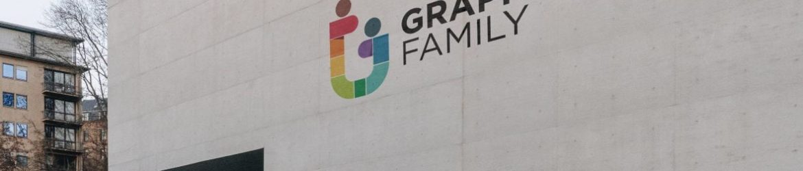 Shopping Mall Logo Mockup