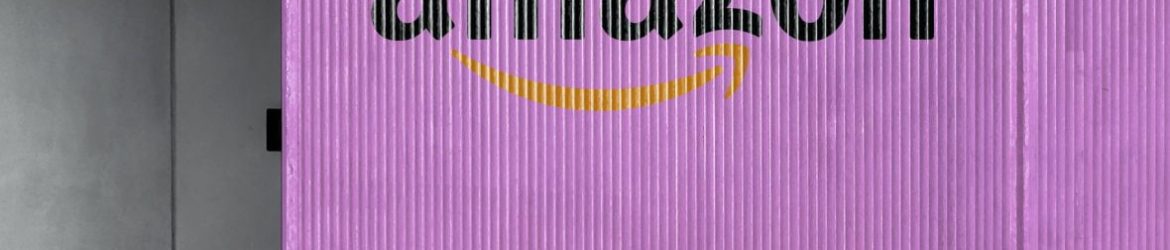 Shutter Logo Mockup