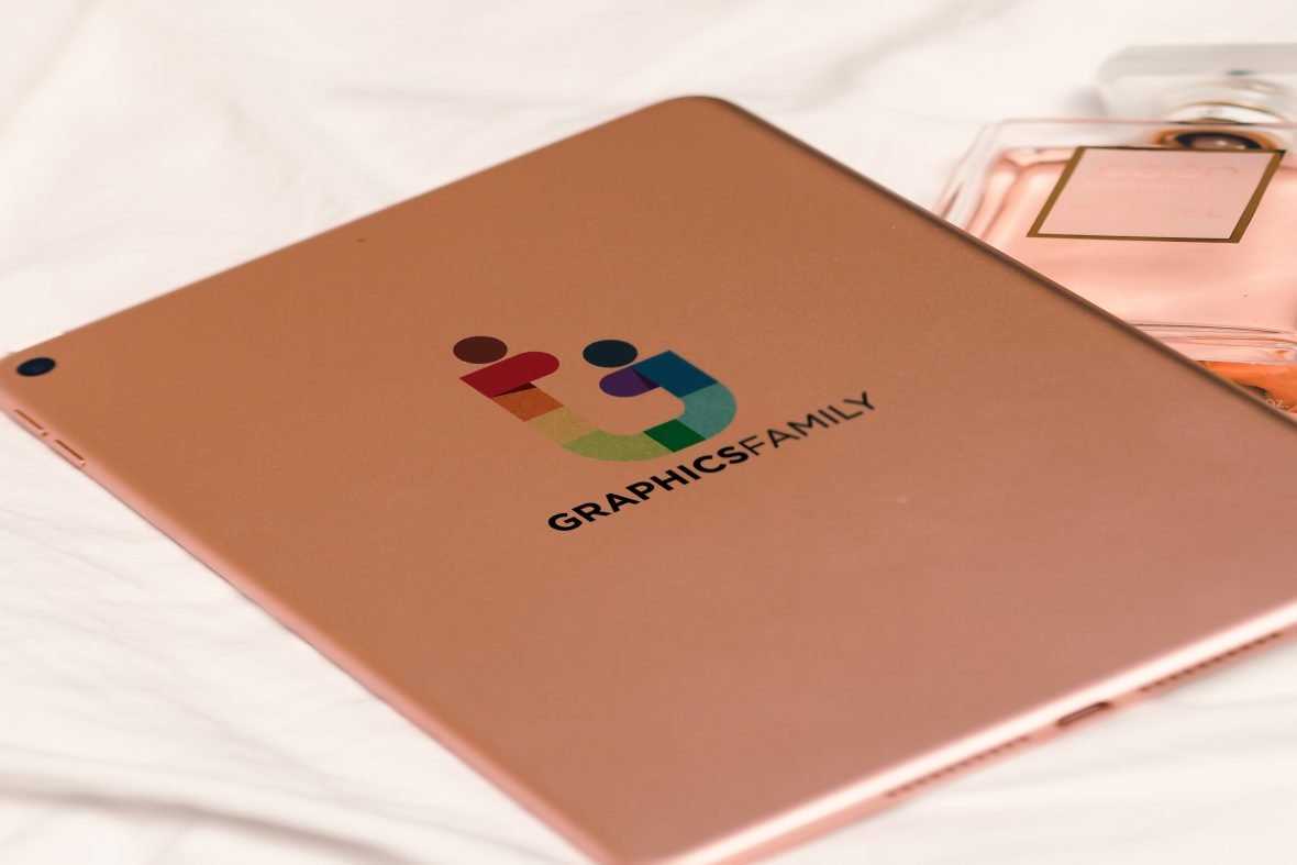 Tablet Back Logo Mockup