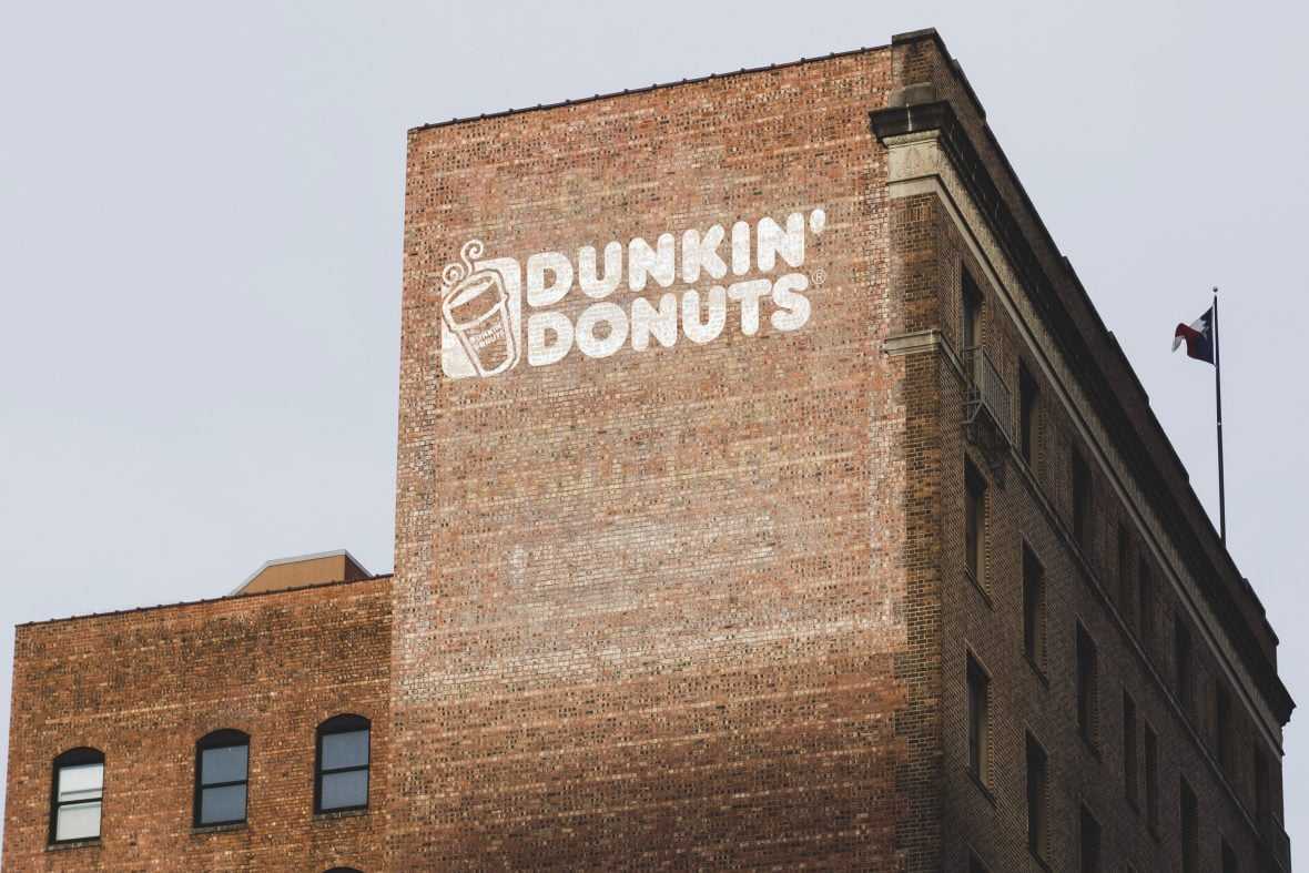 Vintage Hotel Building Logo Mockup