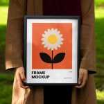 Free Frame in Women Hand Mockups