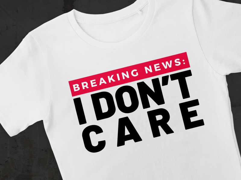 Free Ghost T-shirt Mockup