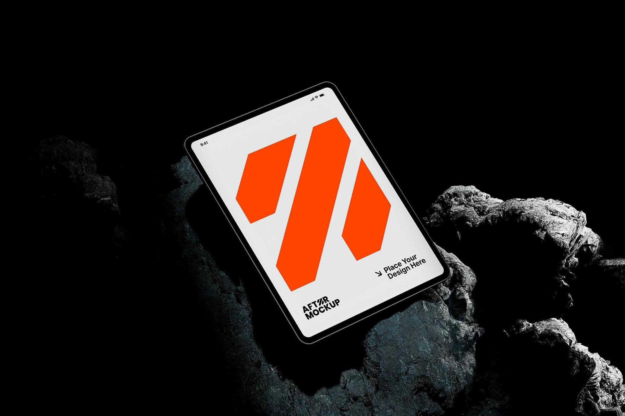 Free iPad Pro On Dark Surrounding Mockup PSD PSD