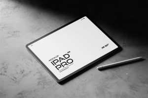 Free iPad Pro With Pencil Pro 2024 Mockup PSD