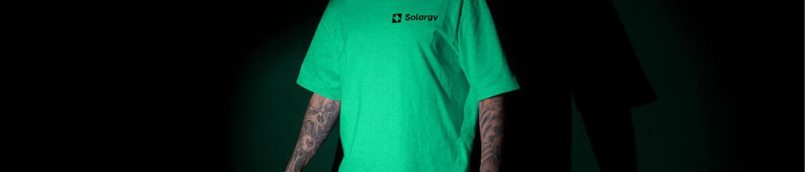 Free Loose Fit Half-Sleeve T-shirt Mockup PSD