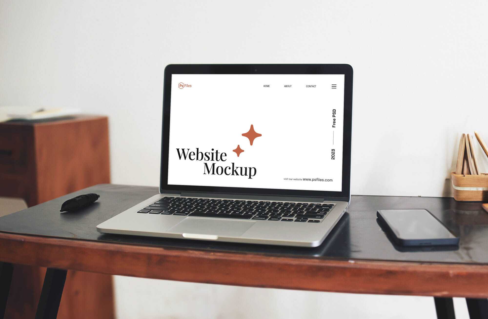 Free MacBook Screen Mockup PSD