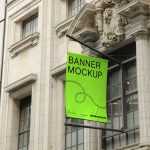 Free Outdoor Banner Mockup PSD