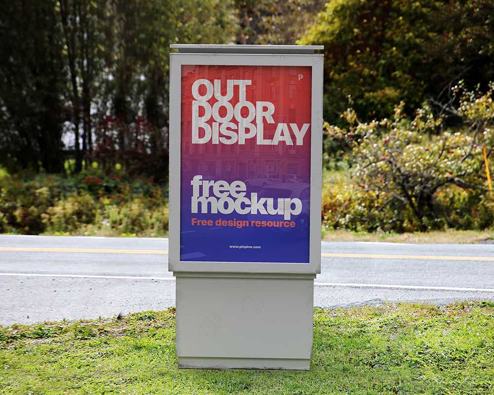 Free Outdoor Vertical Advertising Billboard Mockup PSD