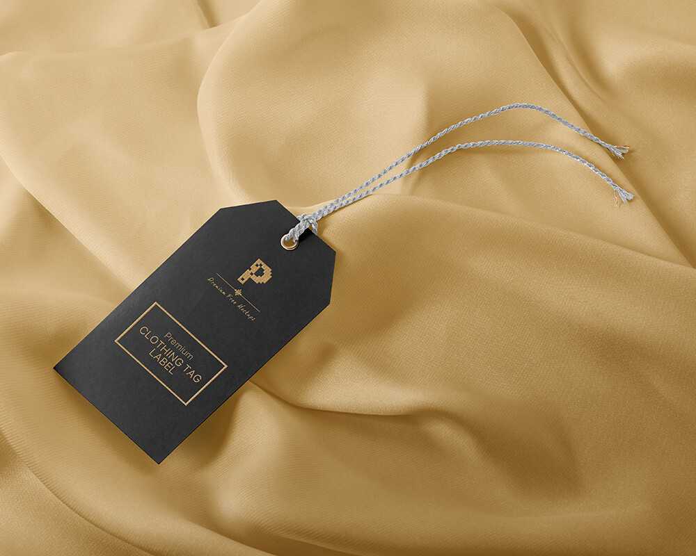 Free Premium Clothing Hanging Price Label Tag Mockup PSD