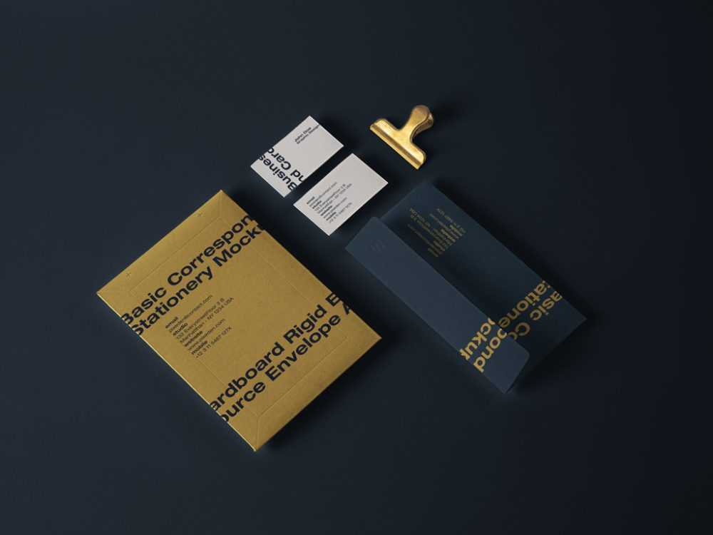 Free PSD Stationery with Envelopes Mockup