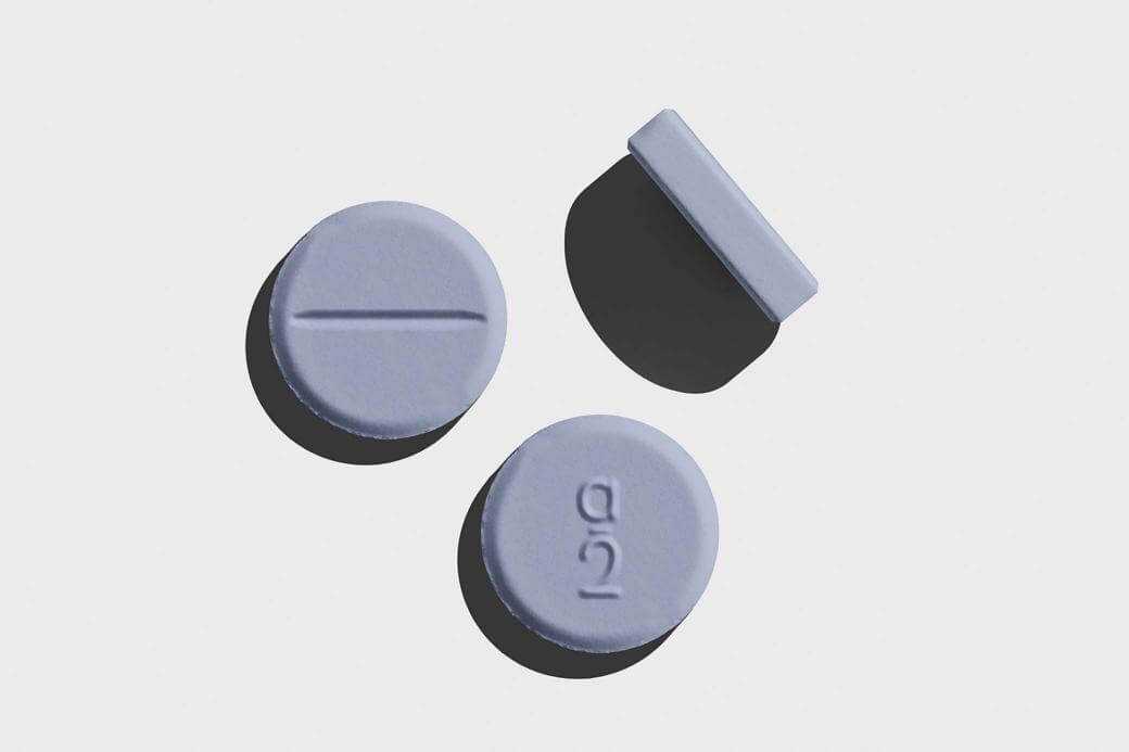 Free Round Pills Mockup PSD