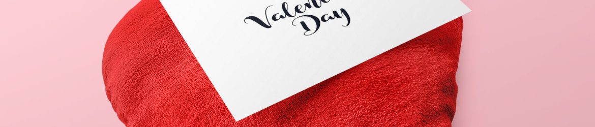 Free Valentine’s Day Greeting Card Mockup