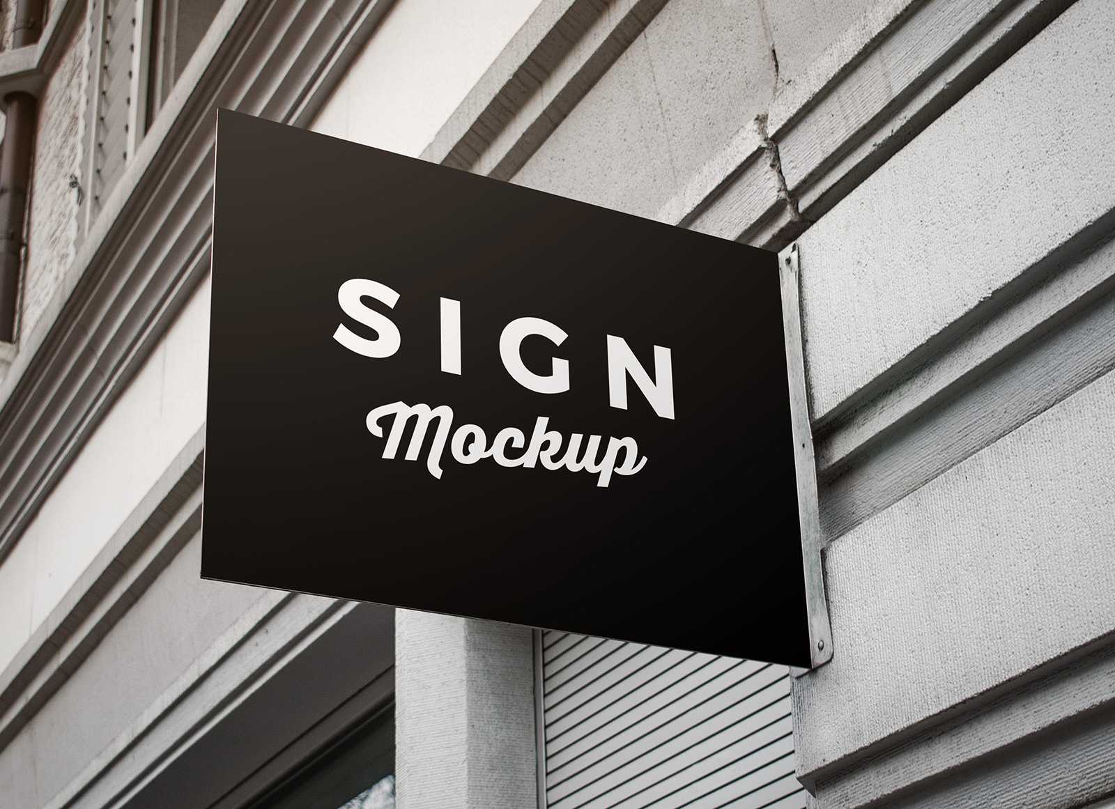 Free Wall Mounted Rectangle Shape Signage Mockup PSD