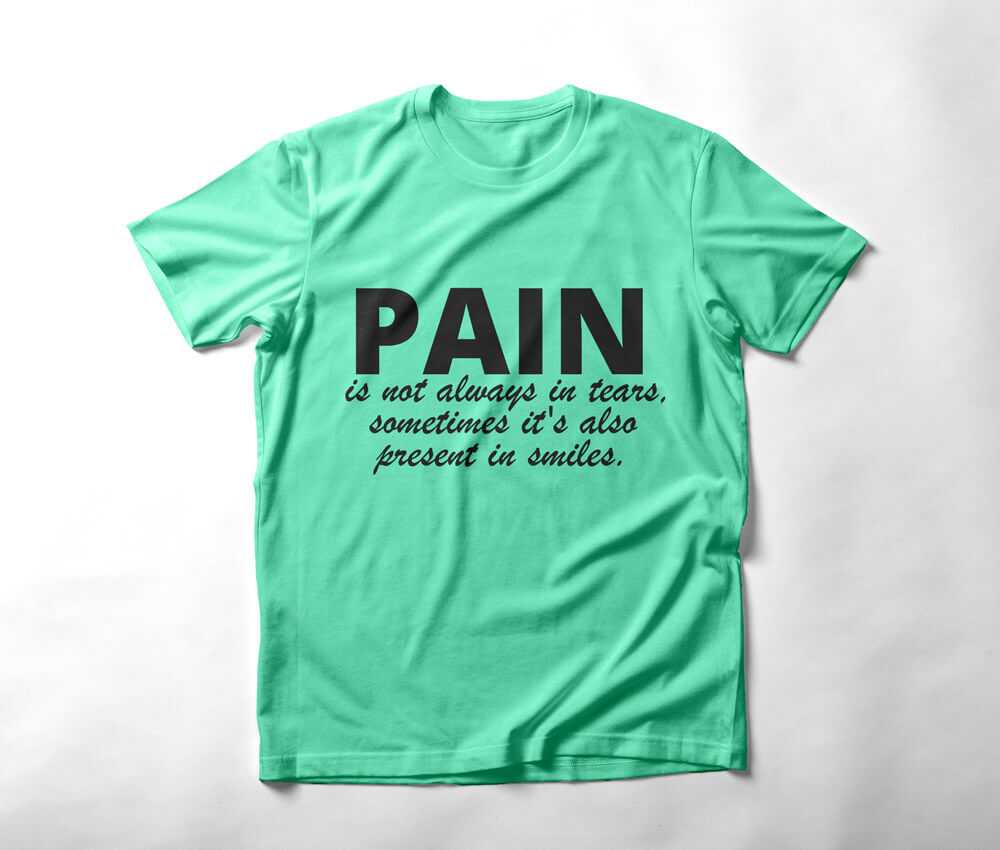Short Sleeves Round Neck Free T-Shirt Mockup PSD