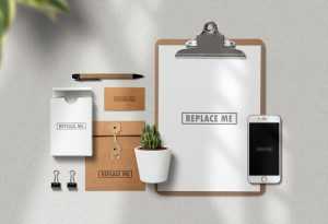 Stationery with Clipboard Mockup PSD