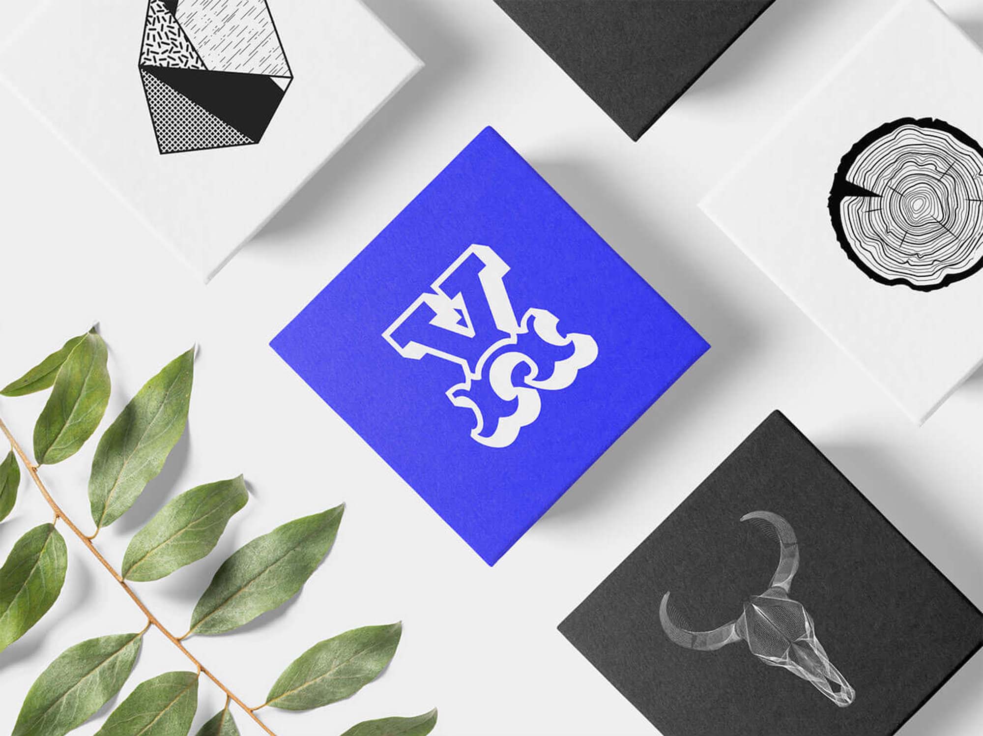 117 Free Essential Icon Tokens (Ai)
