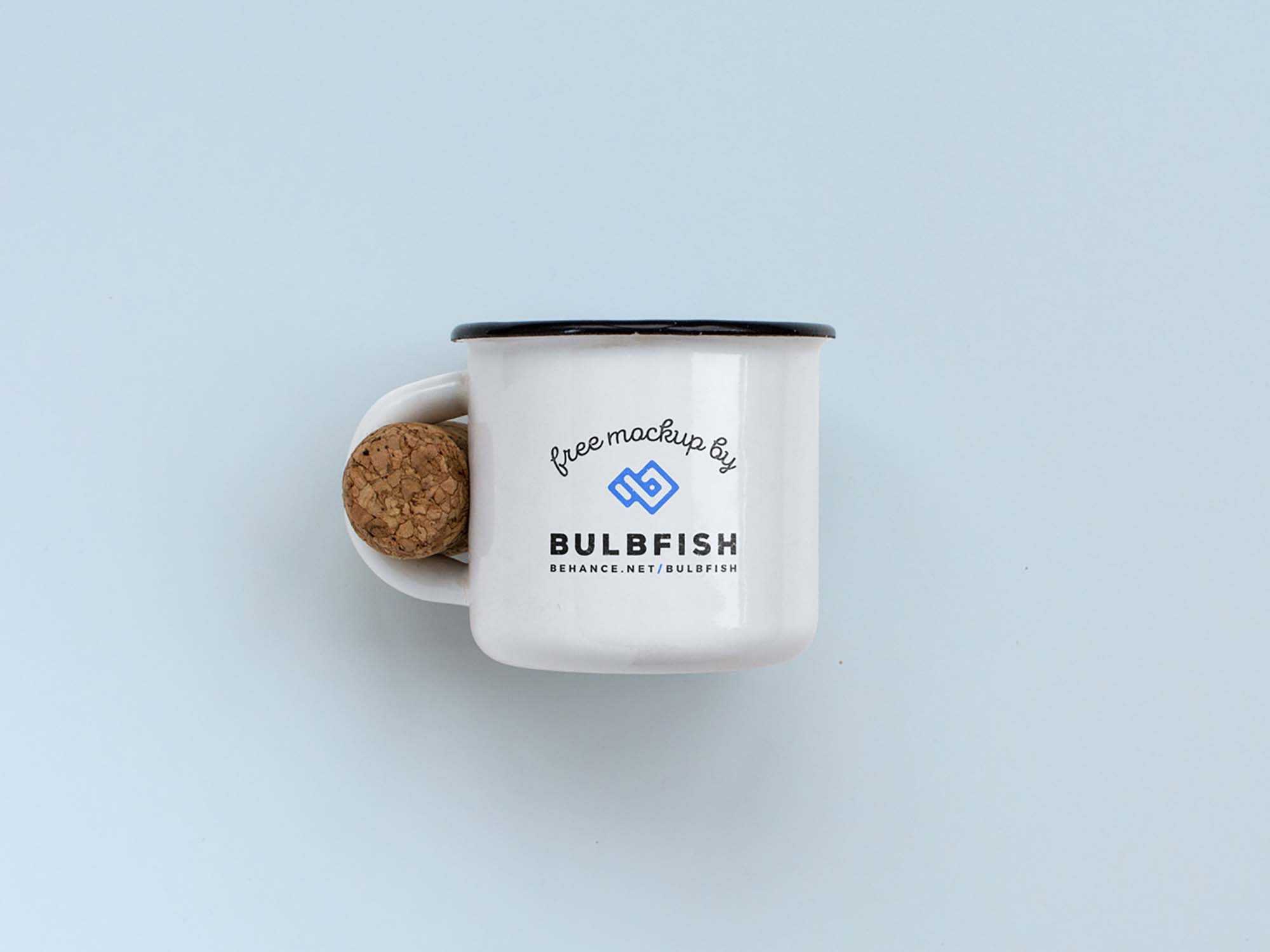 2 Free Mug Mockups (PSD)