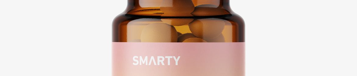Amber bottle with pills mockup / 5 ml