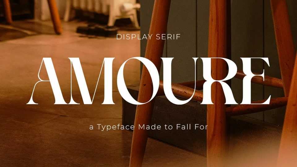 Amoure Font › Fontesk