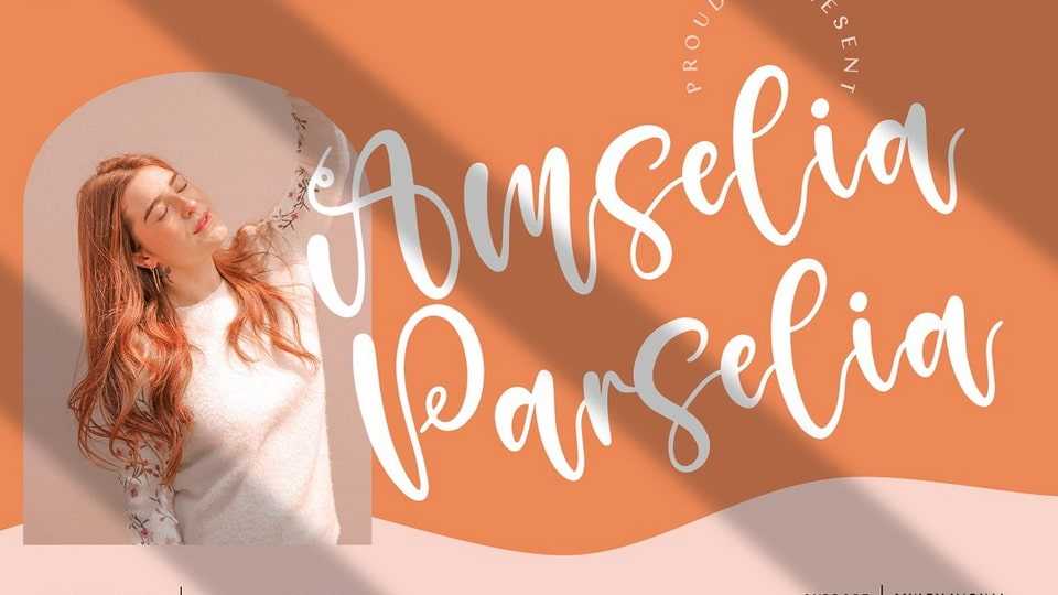 Amselia Parselia Font › Fontesk