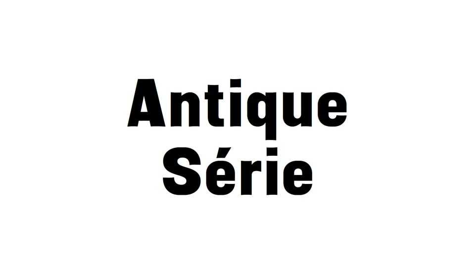 Antique Série Font › Fontesk
