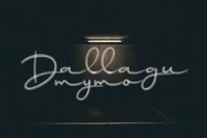 Dallagu Brush Font
