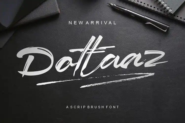 Dottaz Brush Font