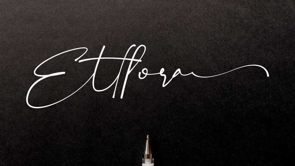 Ettlora Font › Fontesk