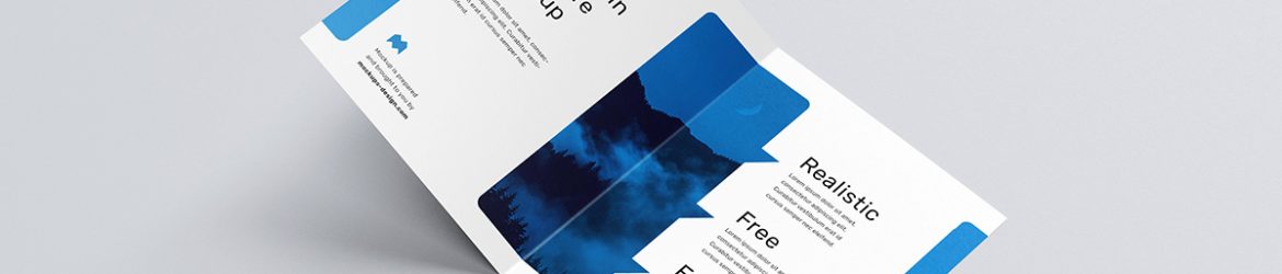 Free bifold brochure mockup / 4.25x5.5 in