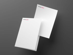 Free Blank Papers Mockup (PSD)
