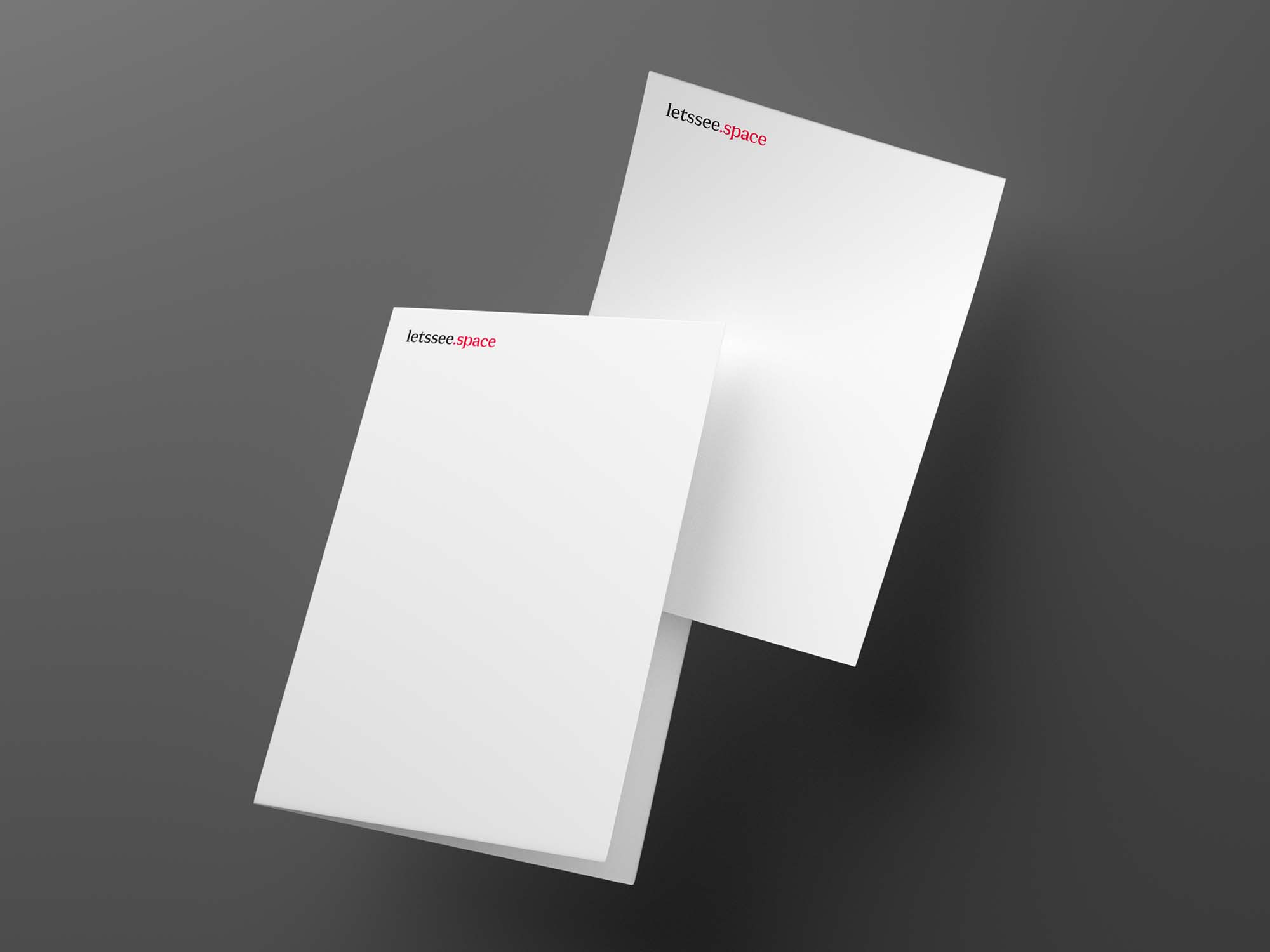 Free Blank Papers Mockup (PSD)