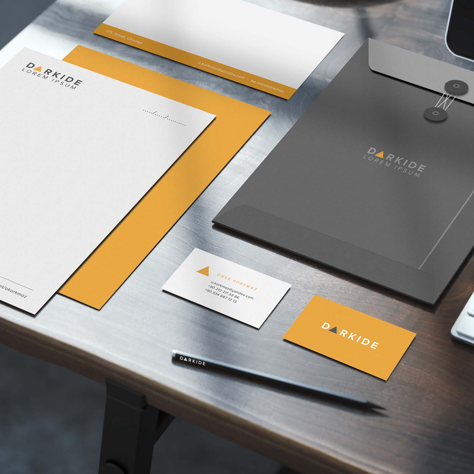 Free Corporate Identity Mockup (PSD)