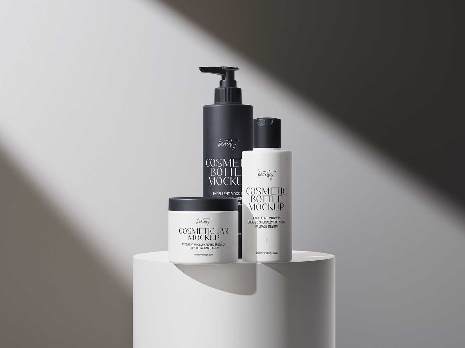 Free cosmetic set mockup - Instant Download