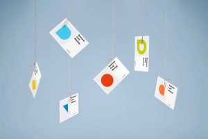 Free Hanging Business Cards Mockup (PSD)