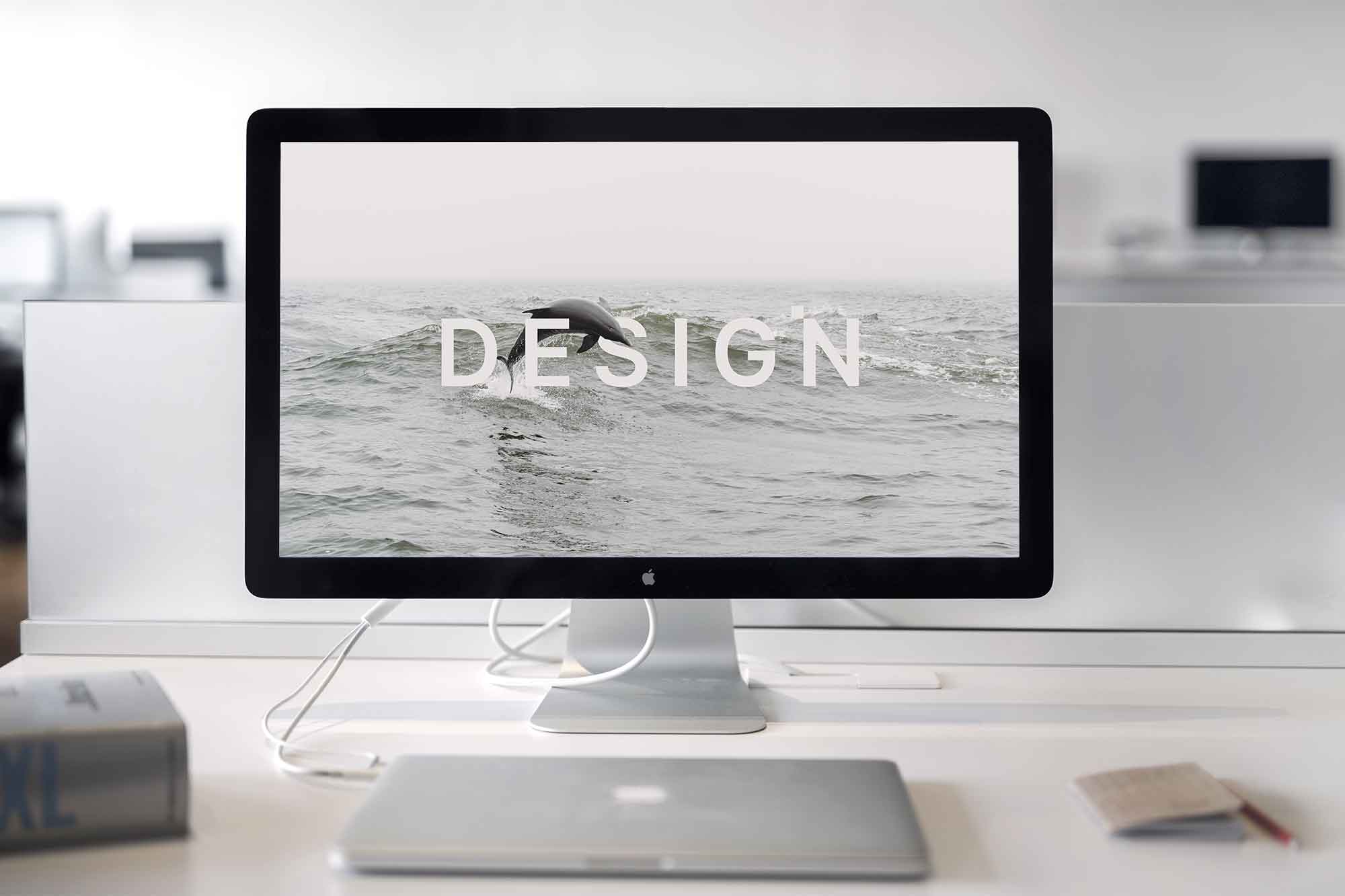 Free iMac Mockup (PSD)