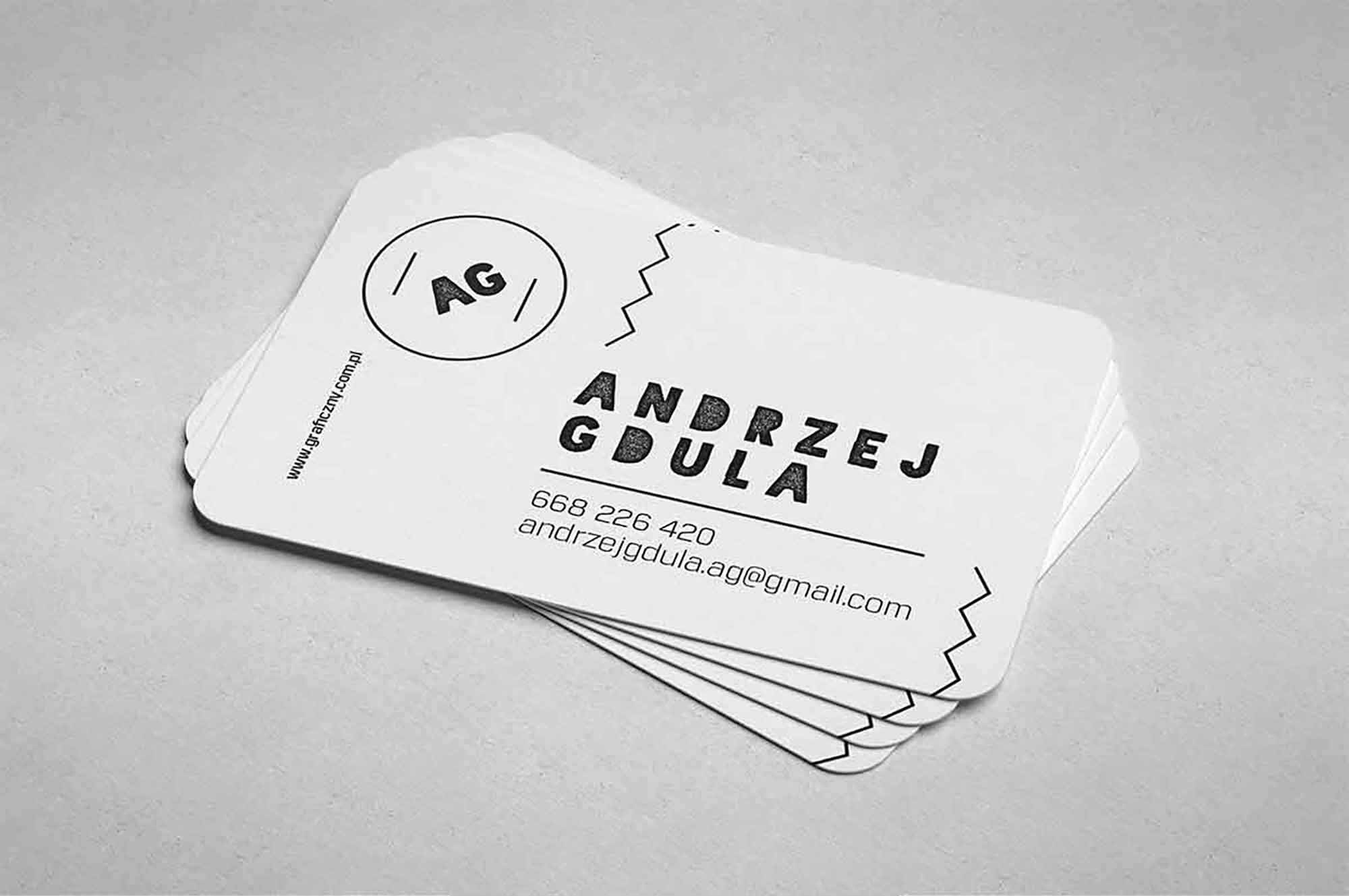 Free Rounded Business Cards Mockup (PSD)