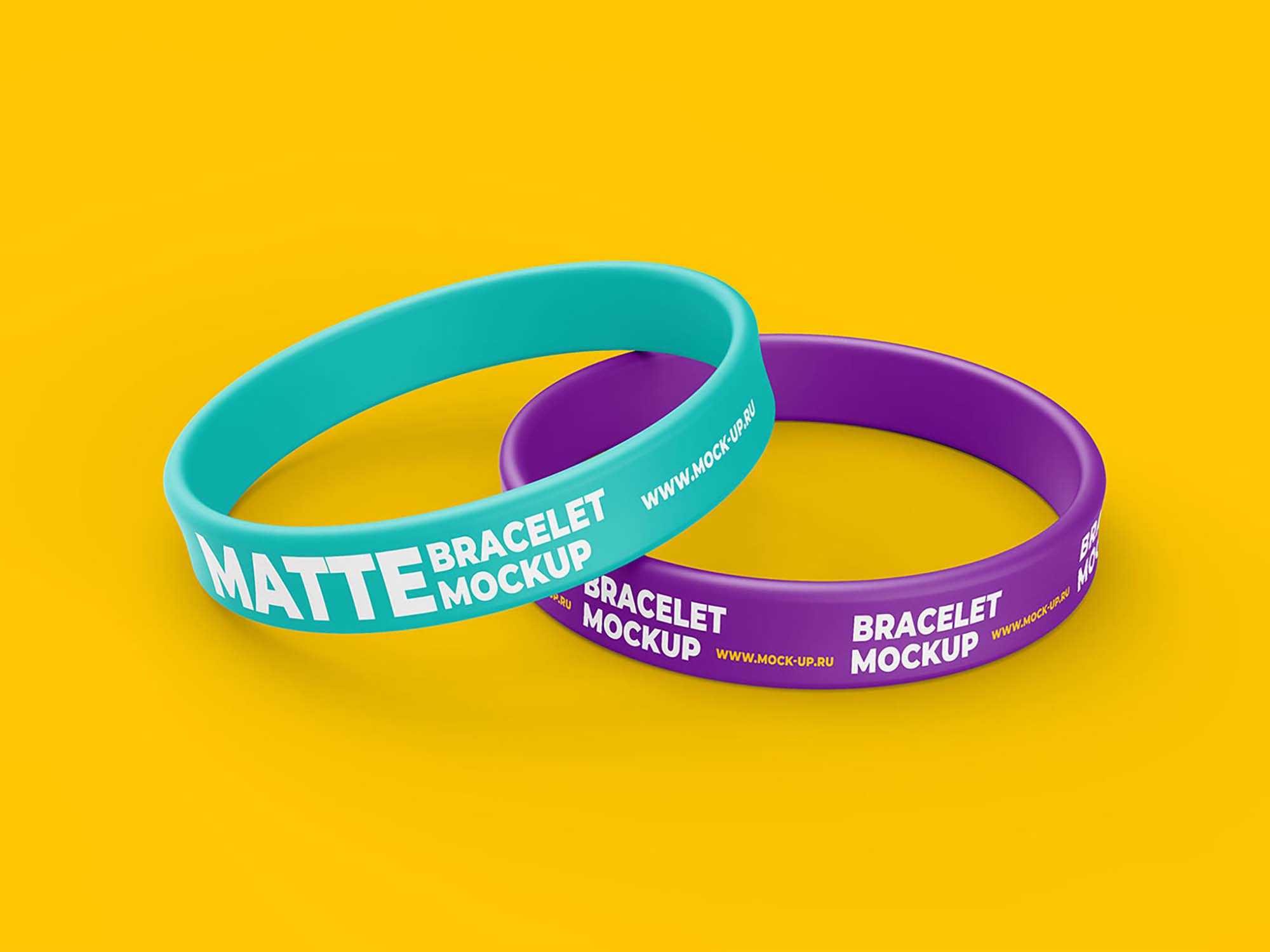 Free Thin Bracelet Mockup (PSD)