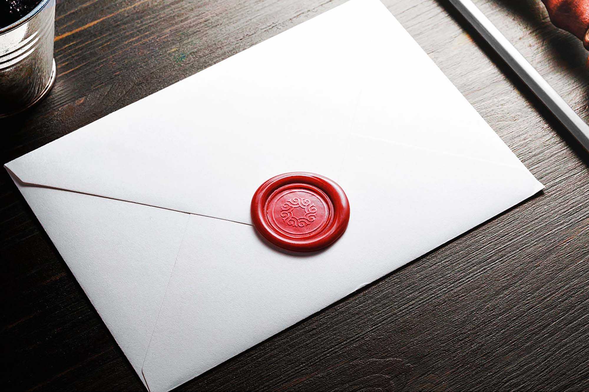 Free Wax Seal Logo Mockup (PSD)