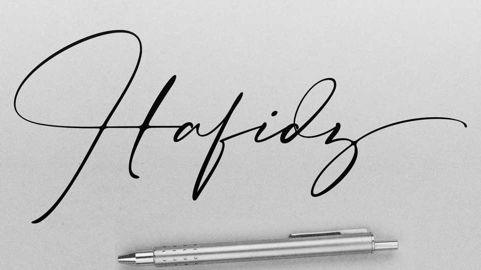 Hafidz Luxury Signature Font › Fontesk