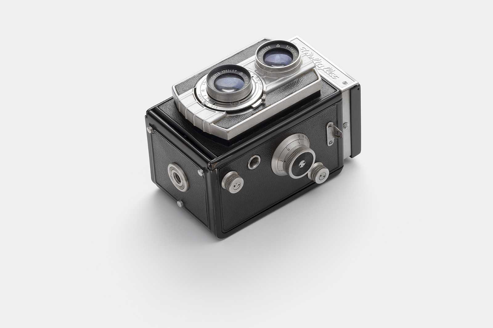 Isolated old camera photo