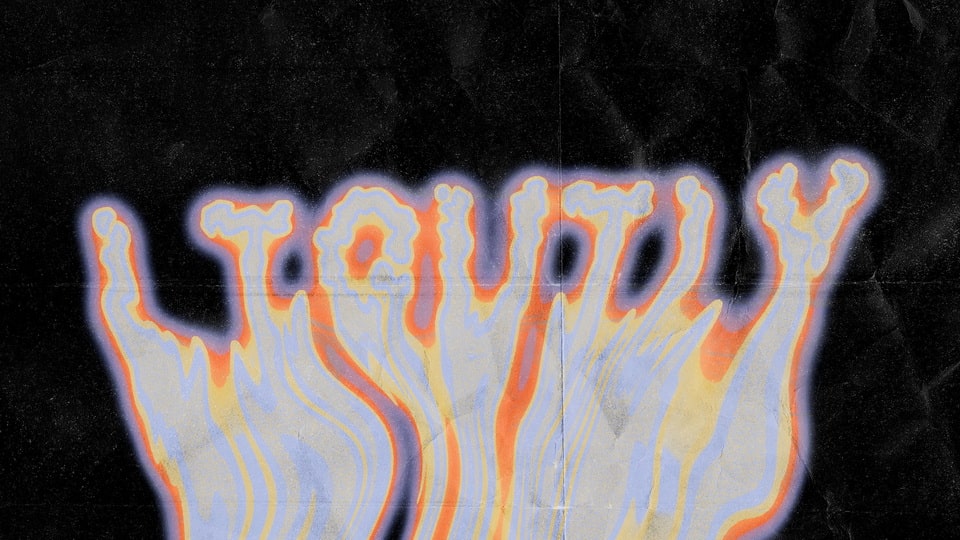 Liquly Font › Fontesk