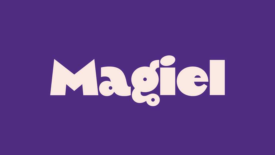 Magiel Font › Fontesk