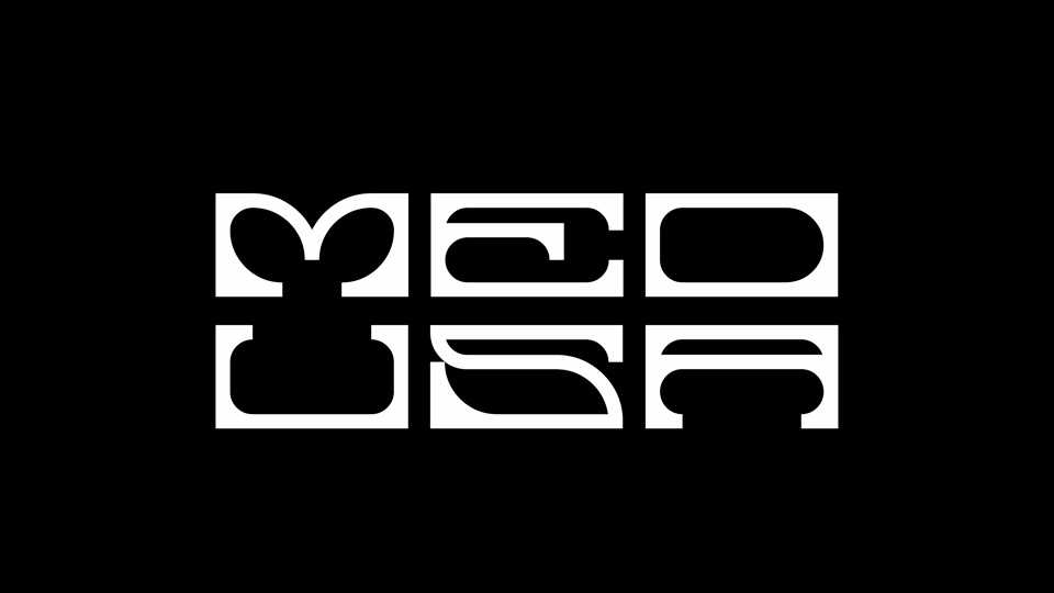 Medusa Font Family › Fontesk