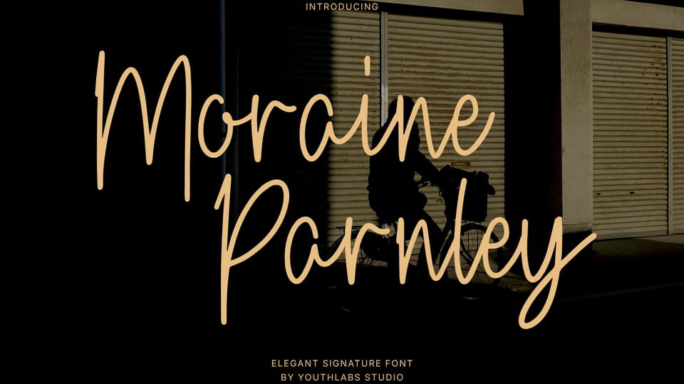 Moraine Parnley Font › Fontesk